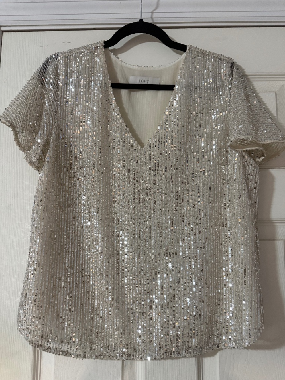 Ann Taylor LOFT sequin flutter top blouse